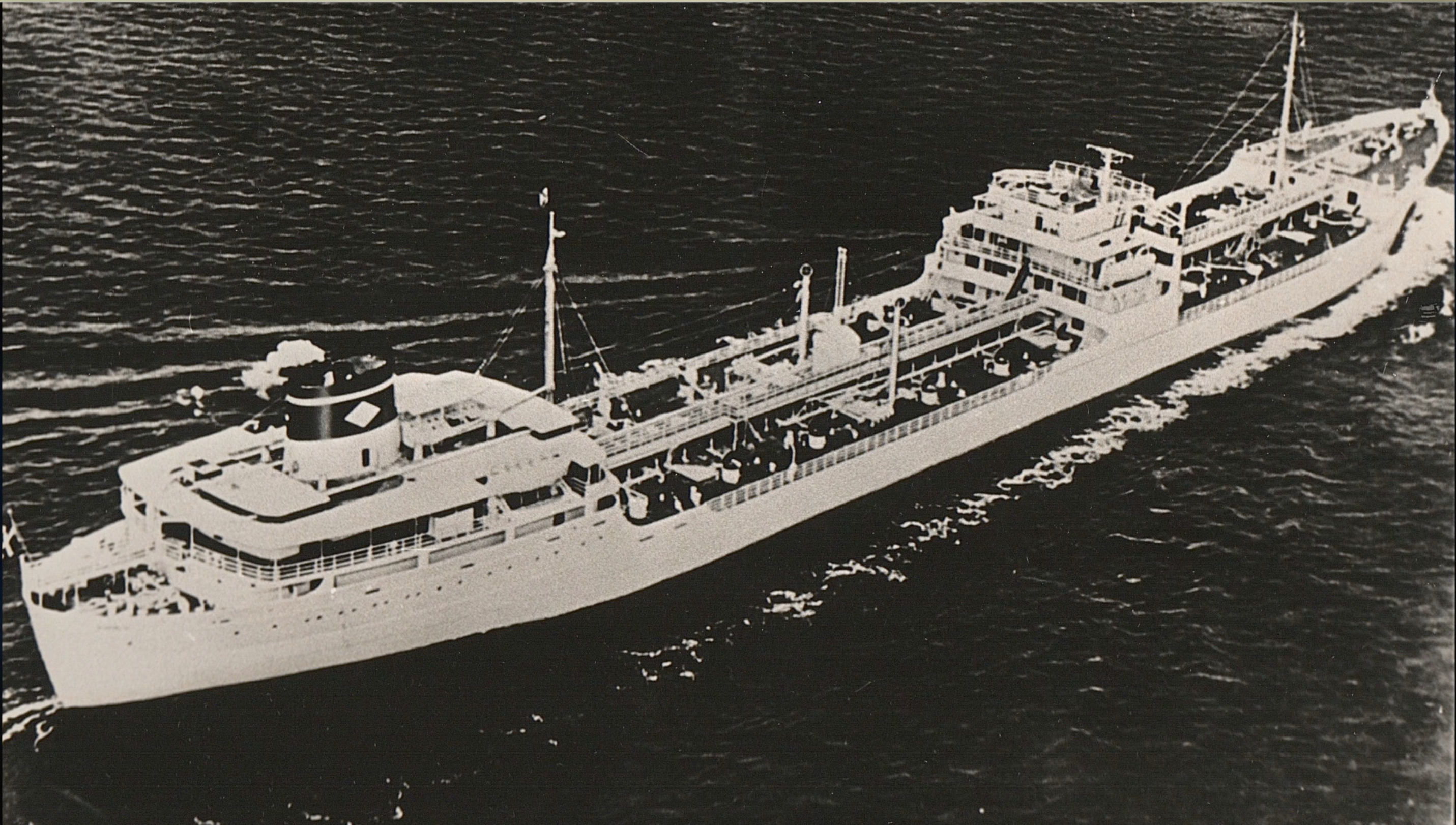 Historical photo of the Stolt Dagli (US Coast Guard / Public Domain)