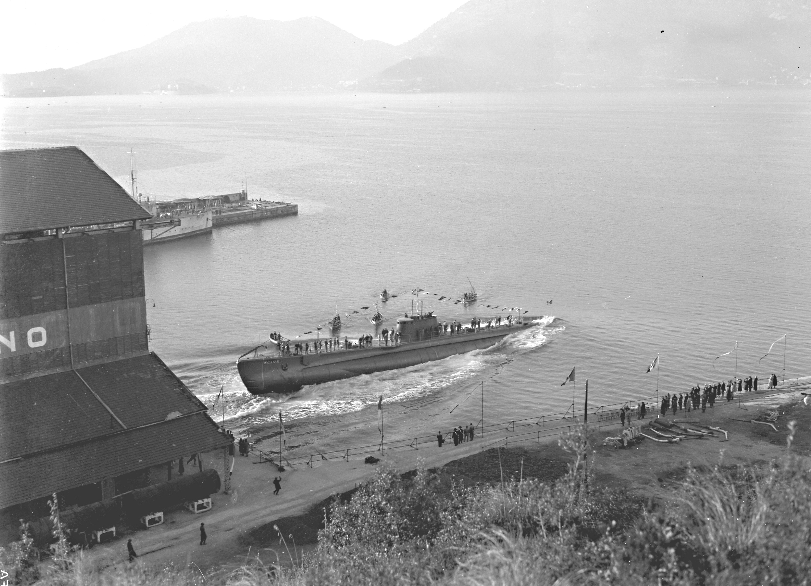 Launch of the Scirè on 6 January 1938. Photo courtesy of Fincantieri cantieri navali Italiani S.p.a.
