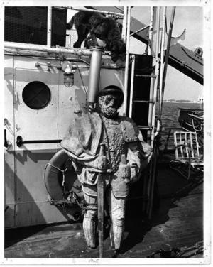 Historical photo of the bronze statue of Admiral Doria salvaged from the wreck
