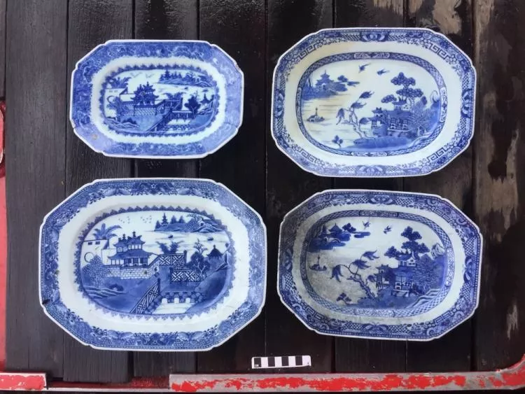 Octagonal serving dishes in perfect condition. Photo credit: ISEAS-Yusof Ishak Institute.